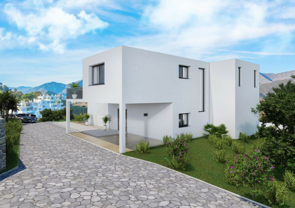 Detached Villa La Mairena Málaga - image 3