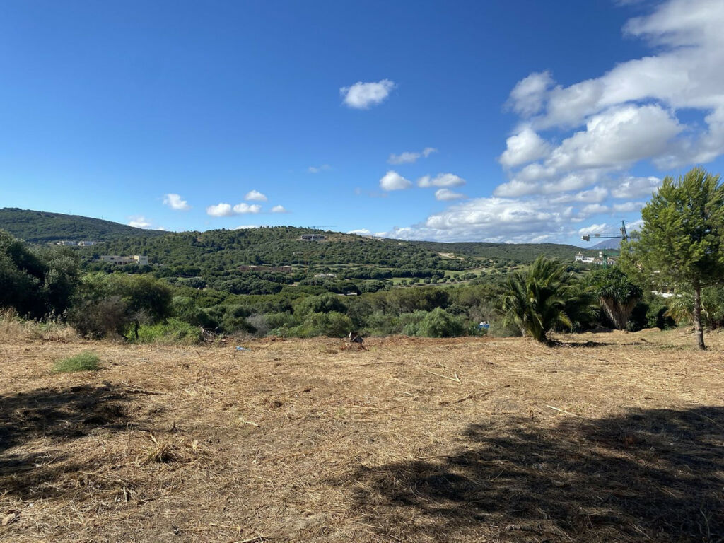 Residential Plot Sotogrande Cádiz - image 3