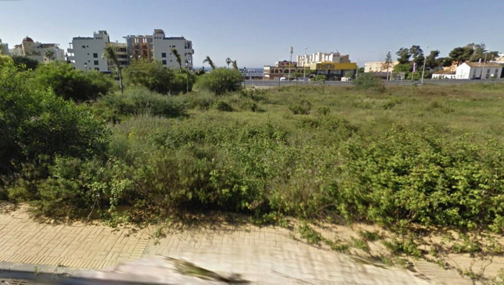 Residential Plot Estepona Málaga - image 3