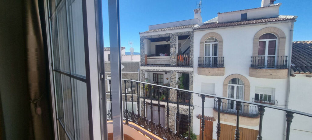 Semi-Detached House Benarrabá Málaga - image 17