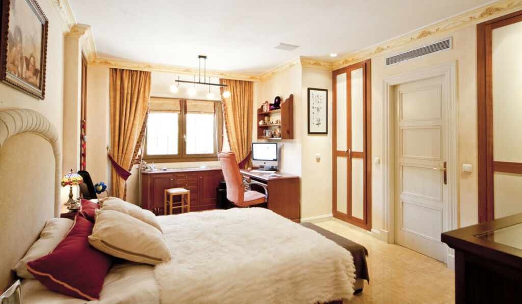 Detached Villa Puerto Banús Málaga - image 31