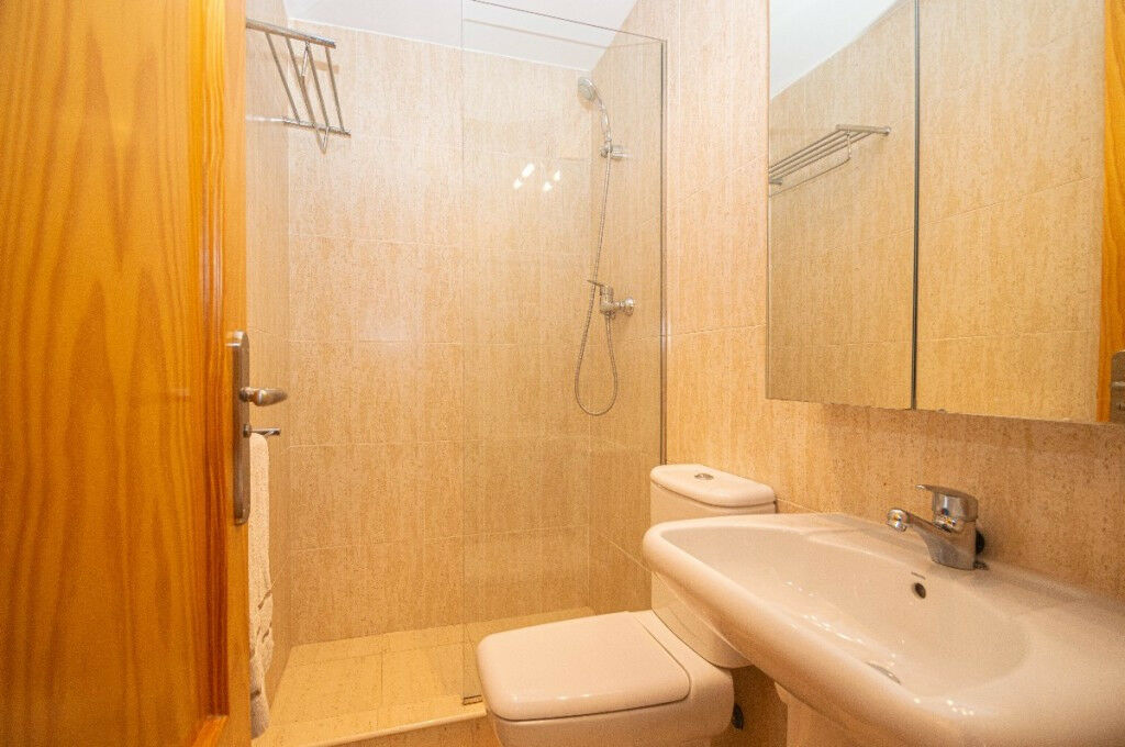 Middle Floor Apartment Carvajal Málaga - image 29
