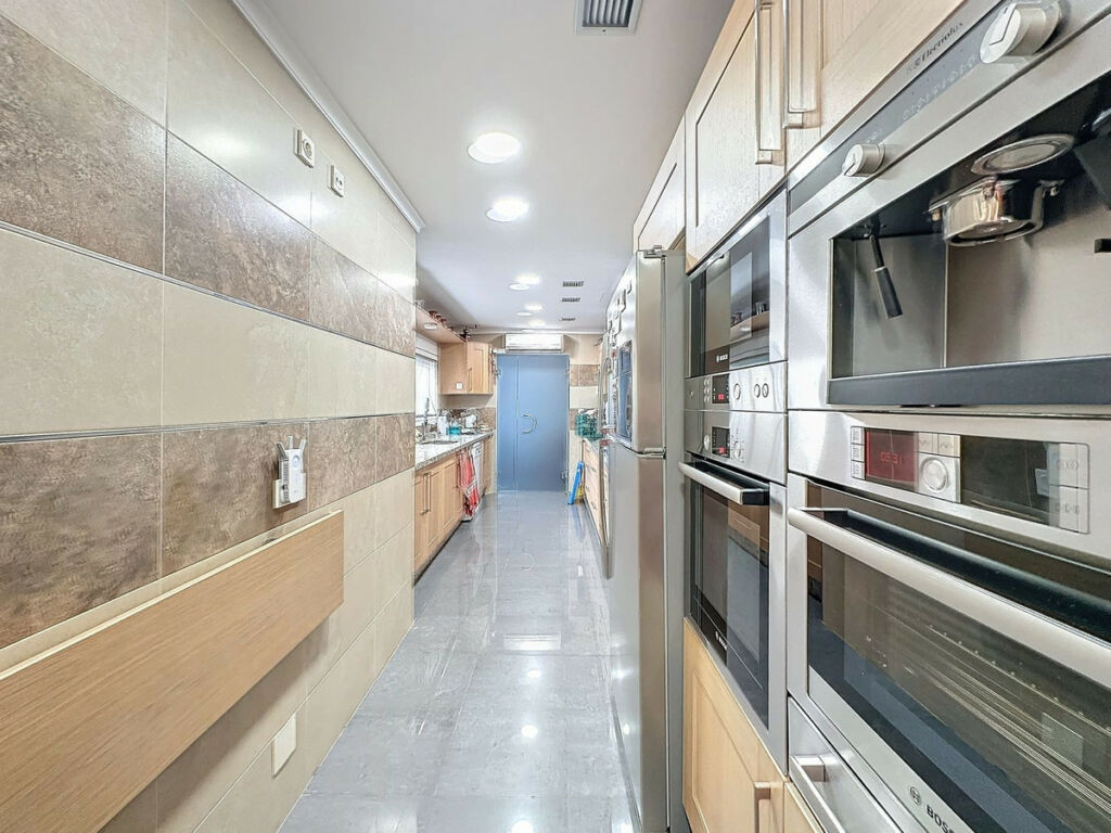 Detached Villa Alhaurín de la Torre Málaga - image 31