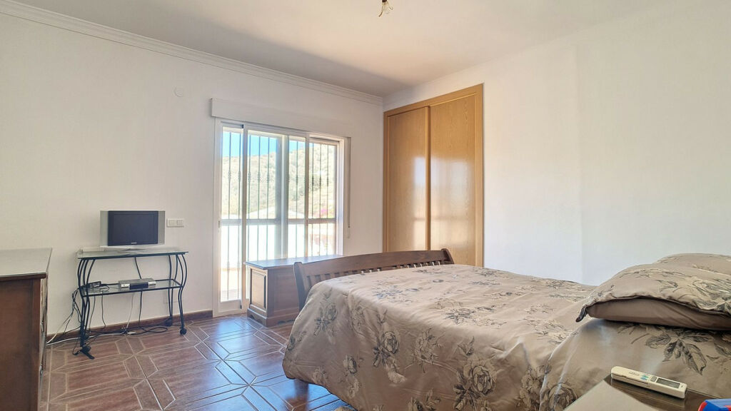 Detached Villa Arenas Málaga - image 31