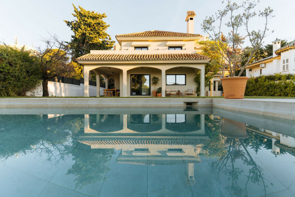 Detached Villa Marbella Málaga - image 31