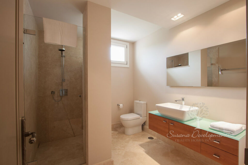 Detached Villa Benahavís Málaga - image 32