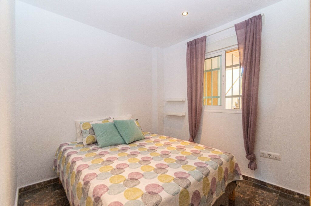 Middle Floor Apartment Carvajal Málaga - image 30