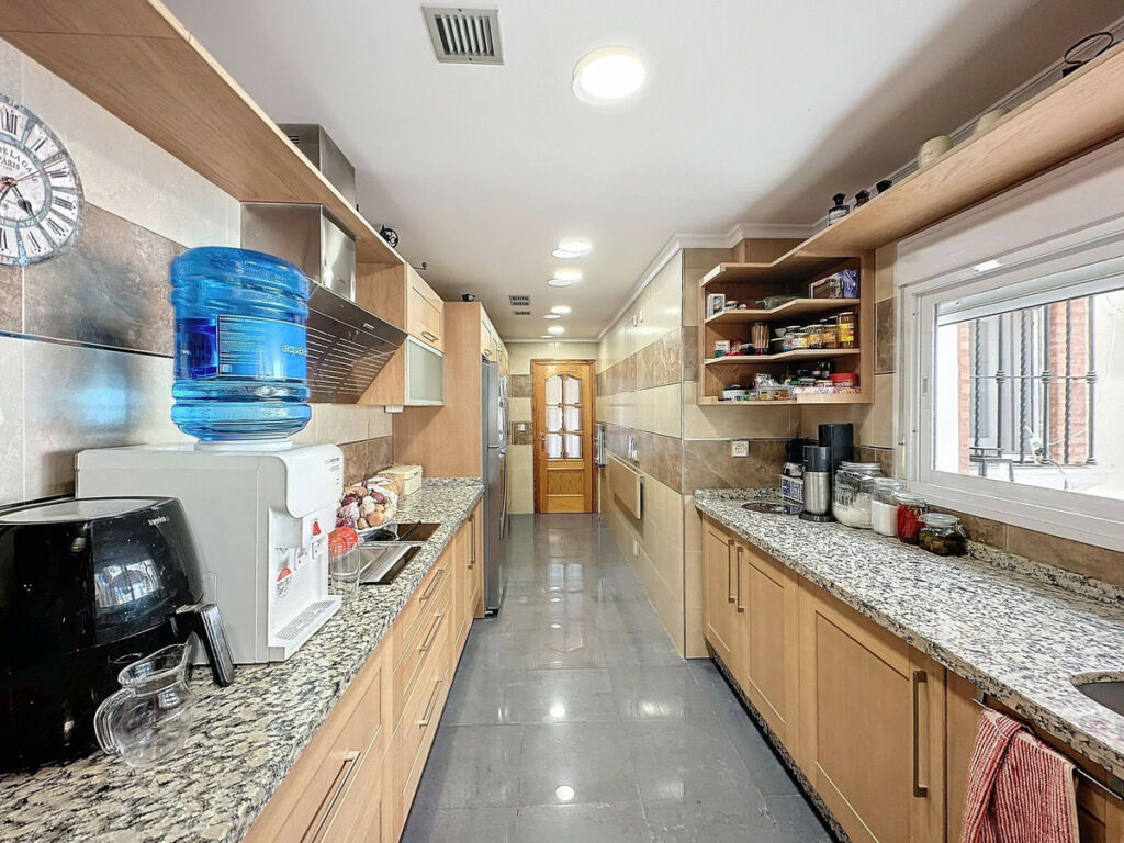 Detached Villa Alhaurín de la Torre Málaga - image 33