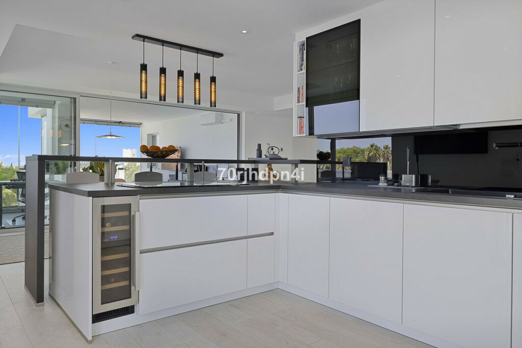 Middle Floor Apartment Casares Málaga - image 33