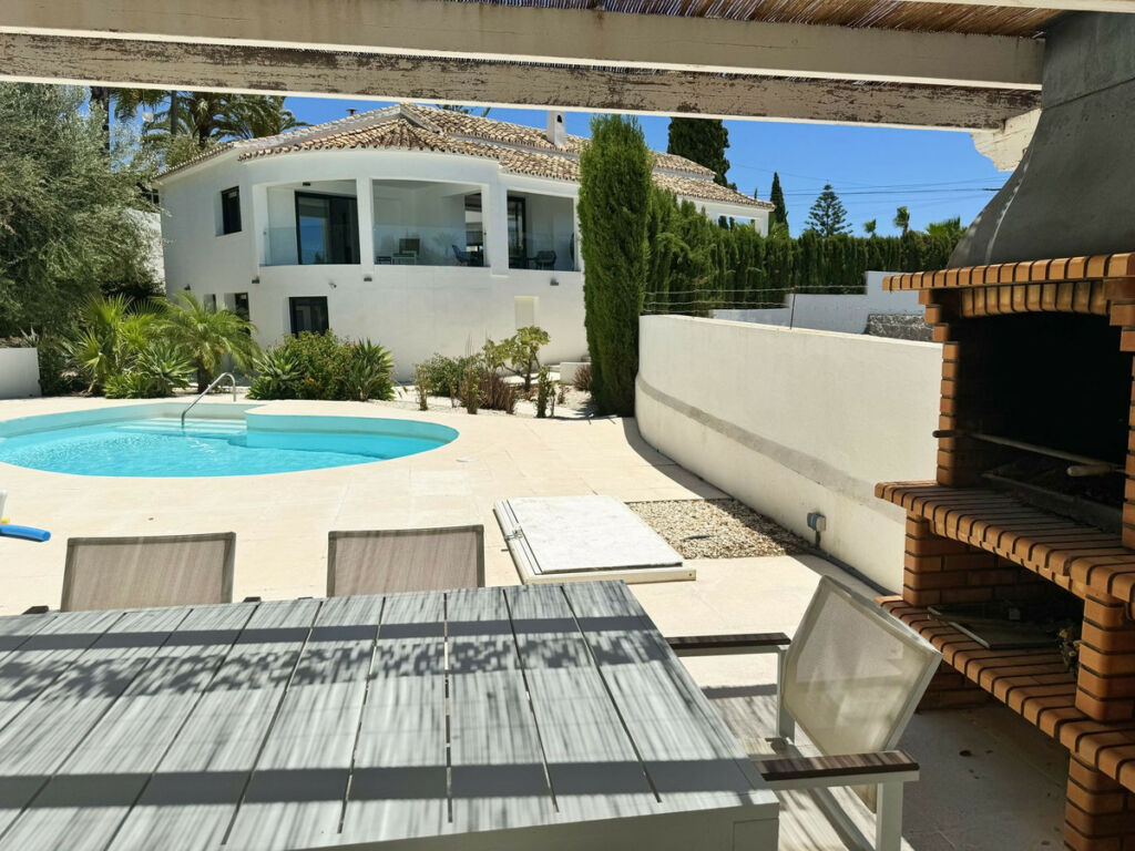 Detached Villa El Rosario Málaga - image 33