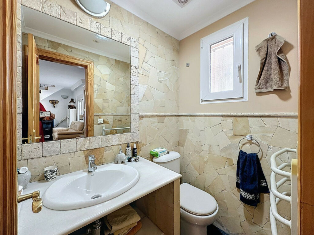 Detached Villa Alhaurín de la Torre Málaga - image 34