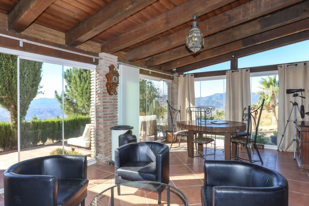 Detached Villa Alozaina Málaga - image 37