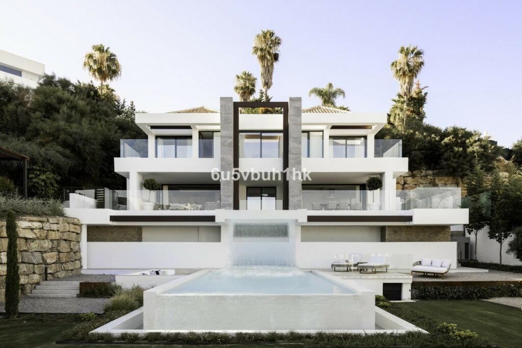 Detached Villa Benahavís Málaga - image 37