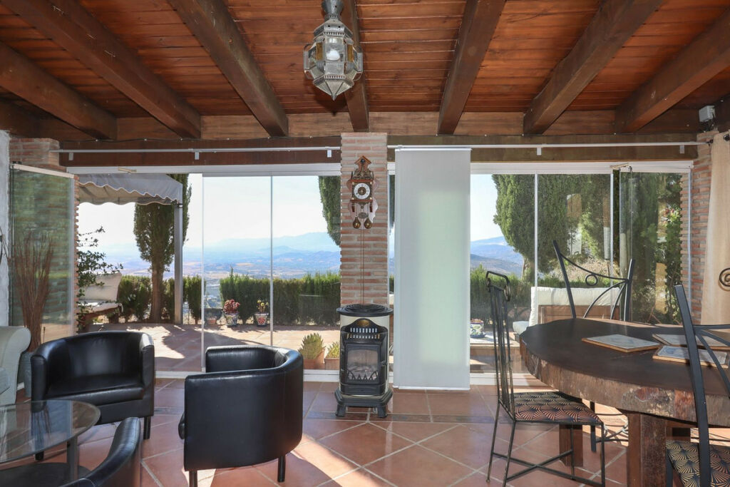 Detached Villa Alozaina Málaga - image 38