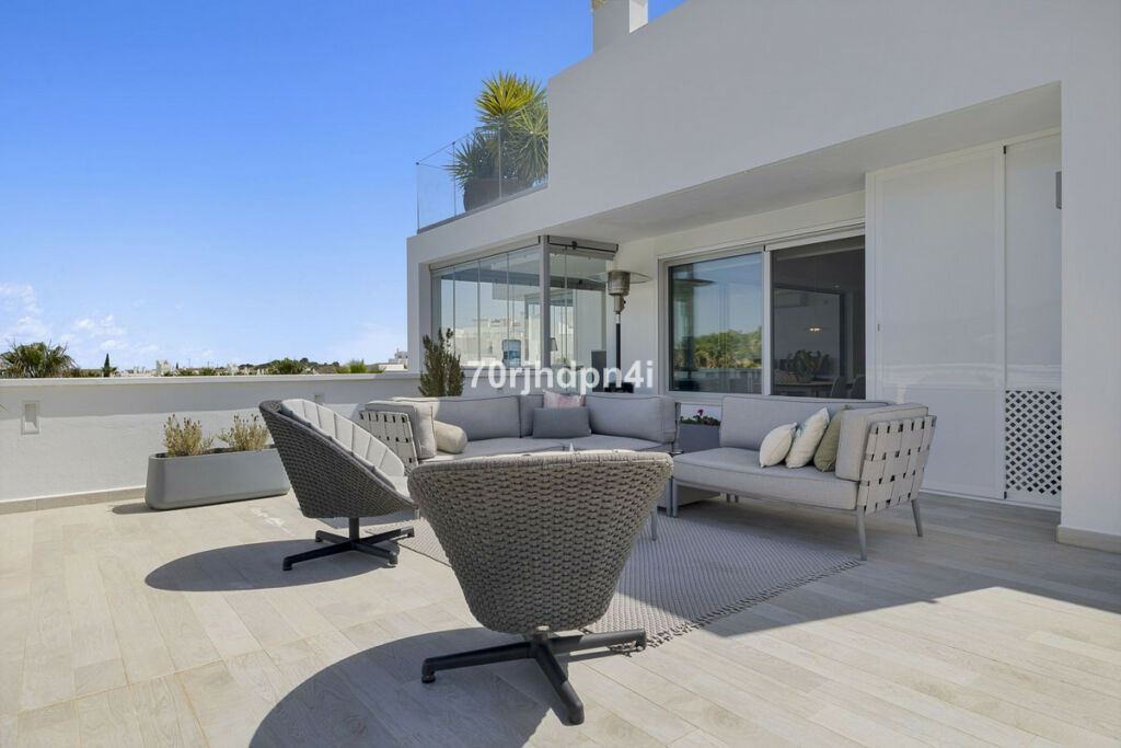 Middle Floor Apartment Casares Málaga - image 38