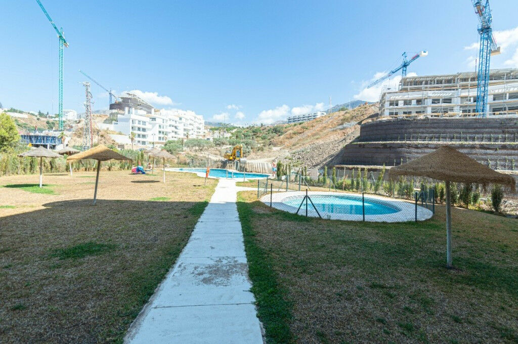 Middle Floor Apartment Carvajal Málaga - image 37