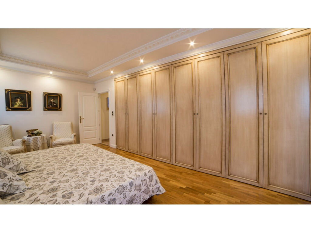 Detached Villa Yecla Murcia - image 4