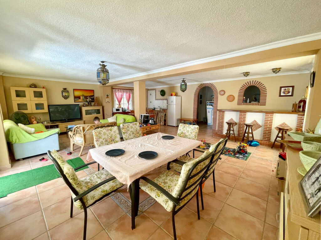 Detached Villa Fuengirola Málaga - image 41