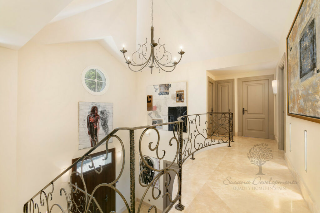 Detached Villa Benahavís Málaga - image 40