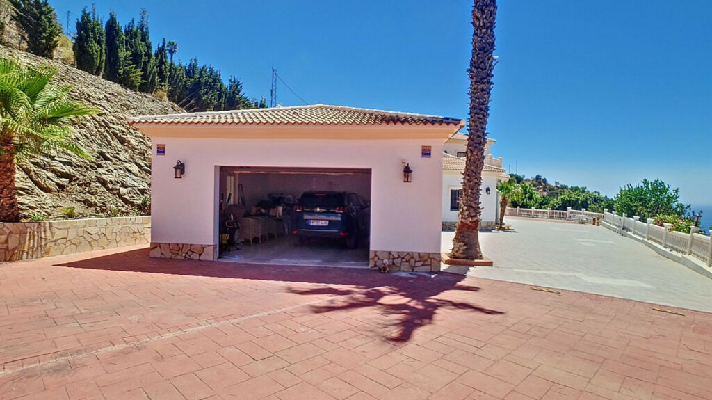 Detached Villa Arenas Málaga - image 41