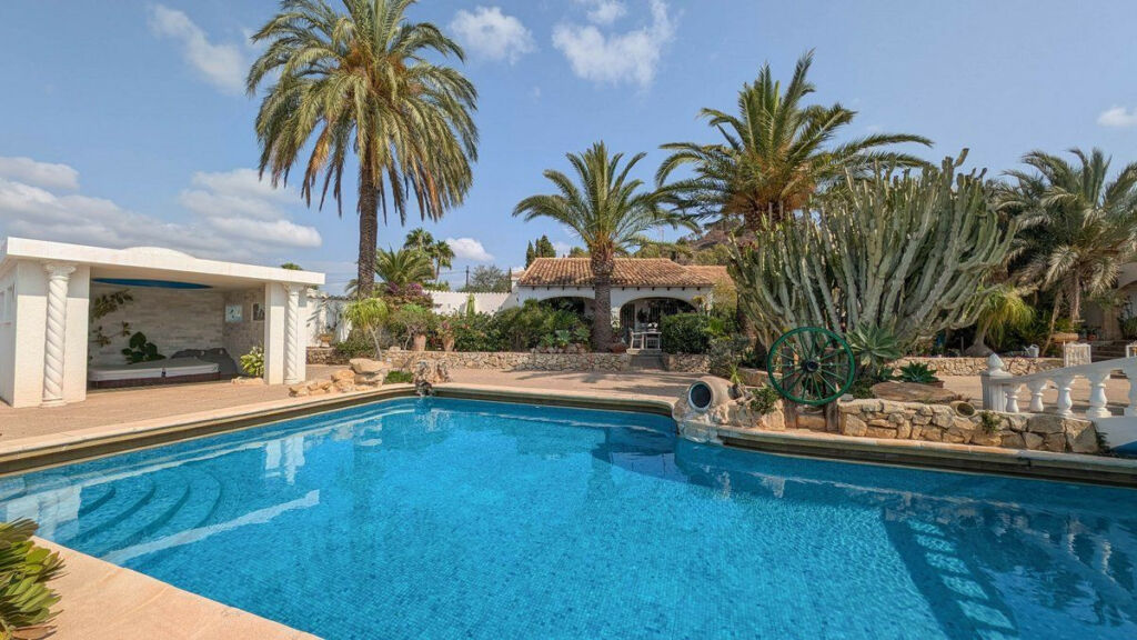 Detached Villa Calpe Alicante - image 40