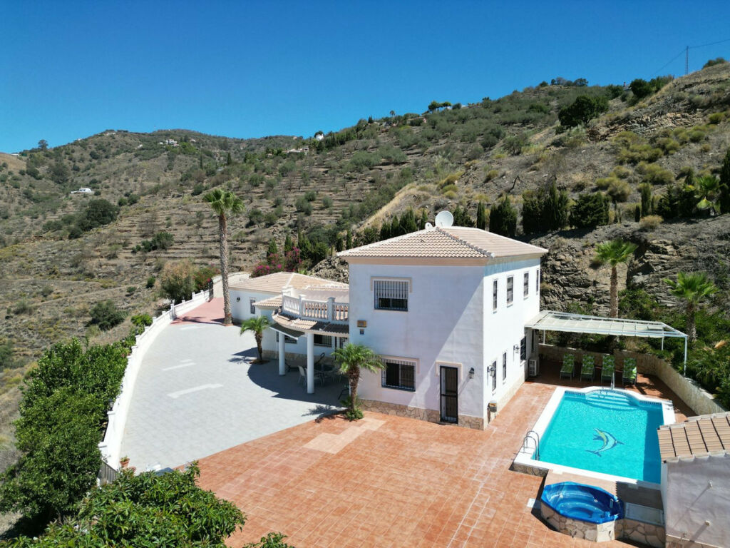 Detached Villa Arenas Málaga - image 42