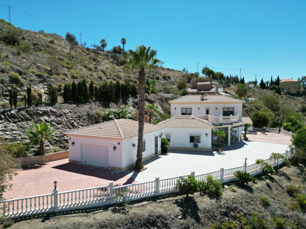 Detached Villa Arenas Málaga - image 43