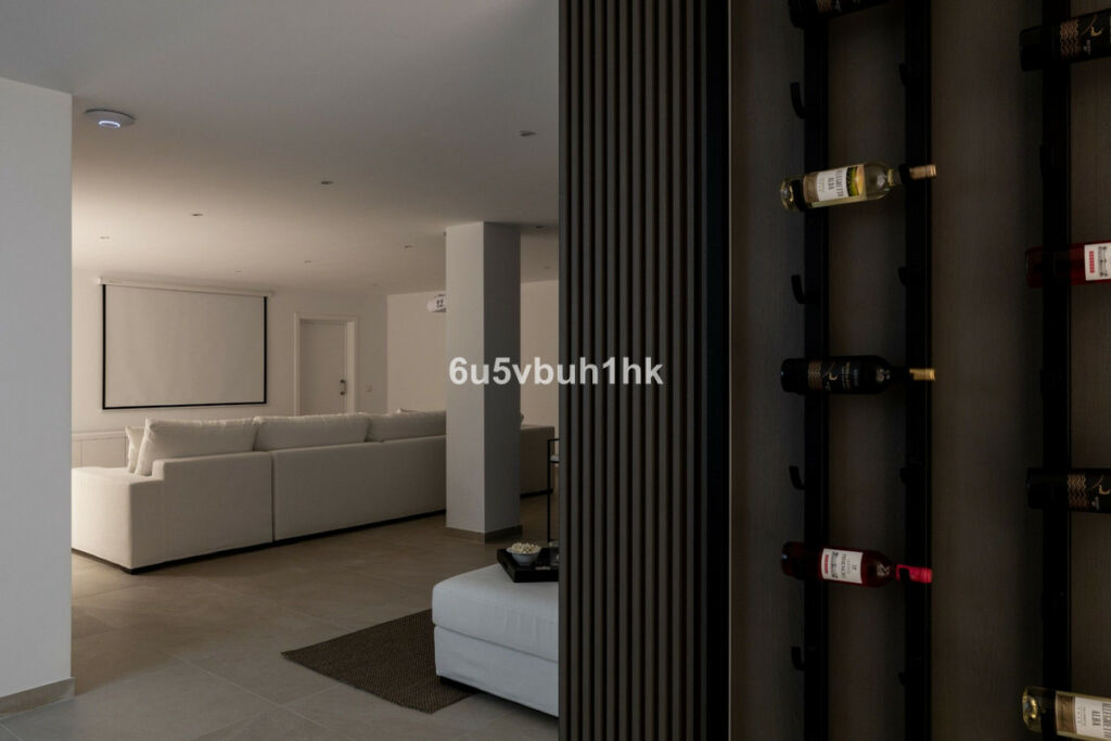 Detached Villa Benahavís Málaga - image 46