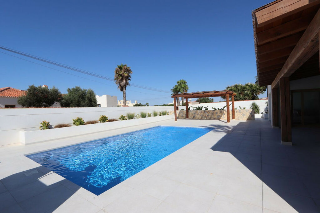 Detached Villa Torrevieja Alicante - image 46
