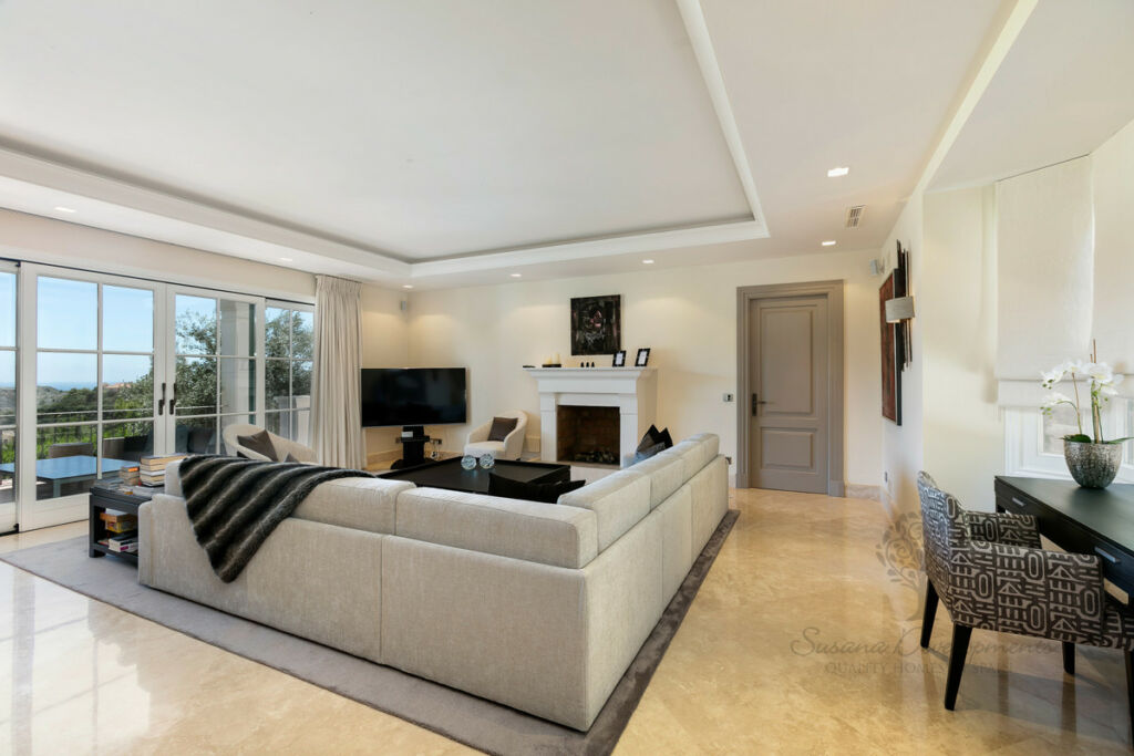 Detached Villa Benahavís Málaga - image 48