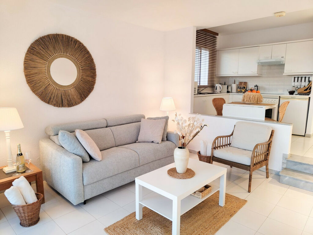 Middle Floor Apartment Riviera del Sol Málaga - image 5