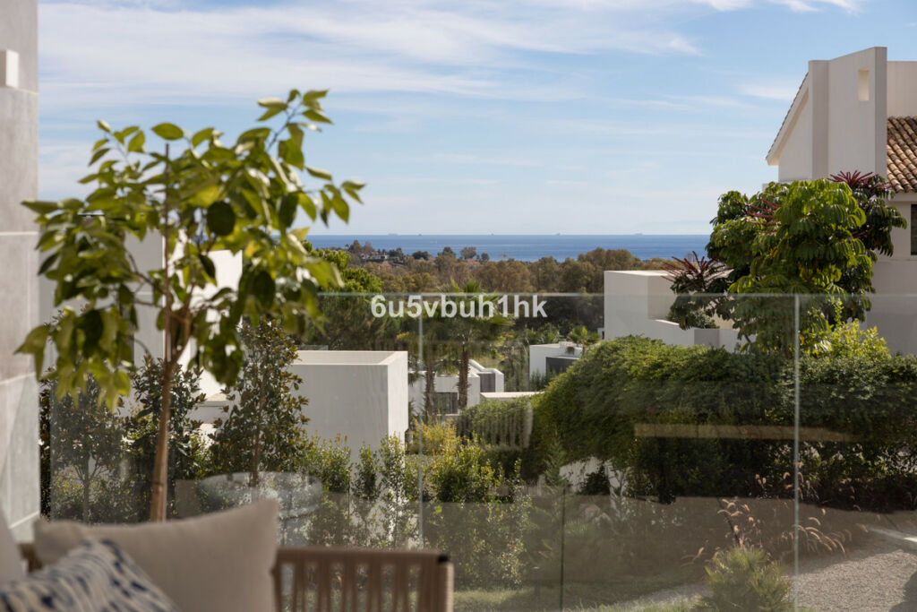 Detached Villa Benahavís Málaga - image 5