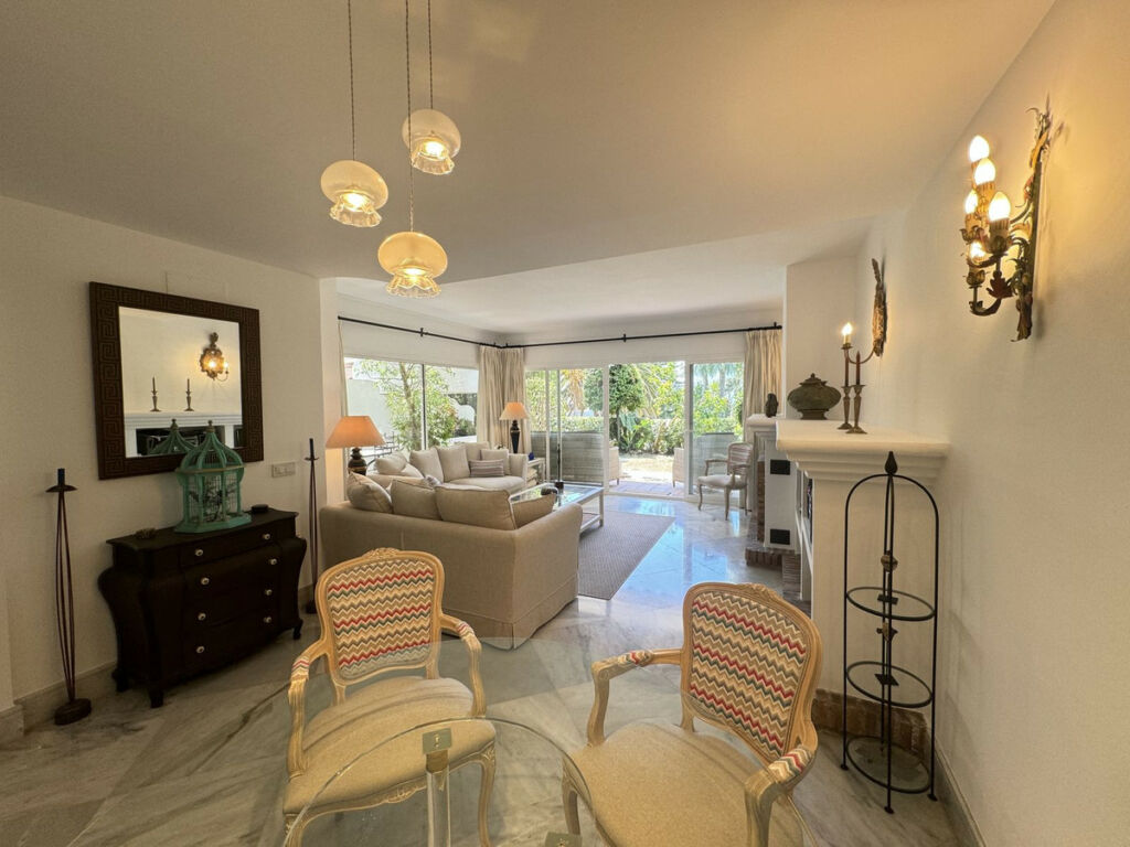 Townhouse Bahía de Marbella Málaga - image 5