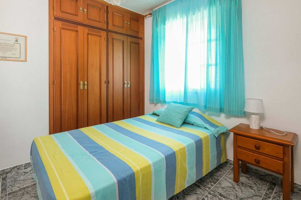 Detached Villa El Coto Málaga - image 5