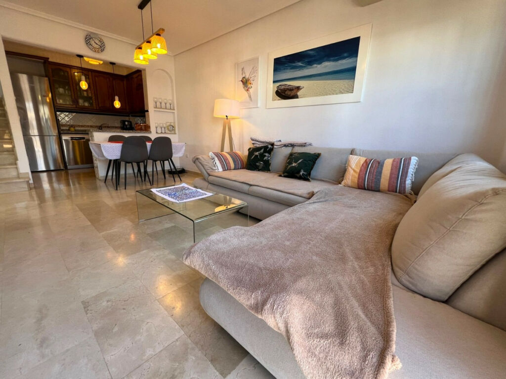 Detached Villa Villamartin Alicante - image 5