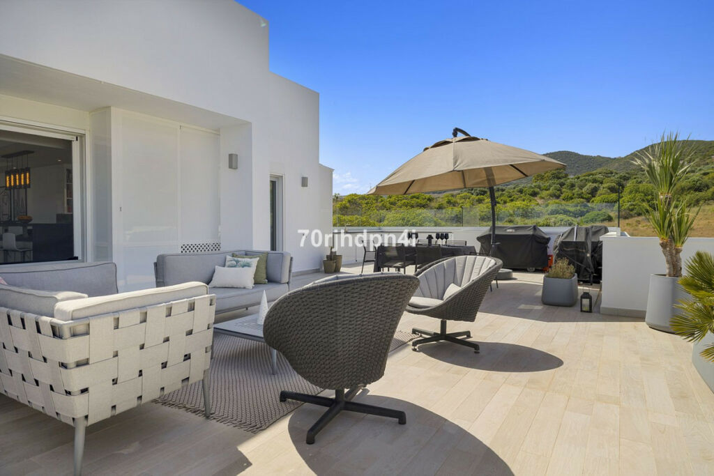 Middle Floor Apartment Casares Málaga - image 50