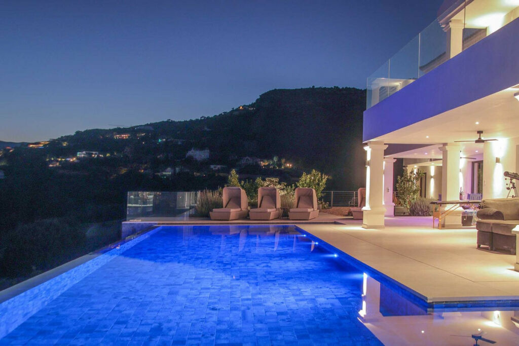 Detached Villa Marbella Málaga - image 40