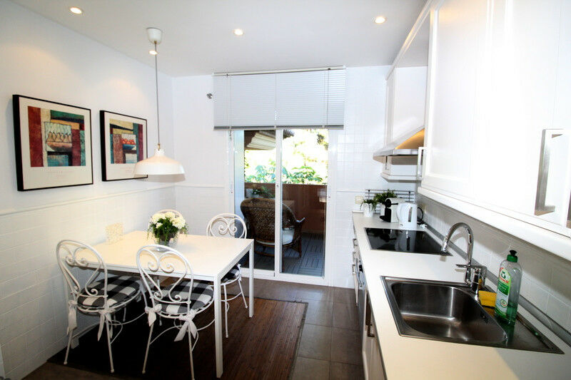 Middle Floor Apartment Puerto Banús Málaga - image 6