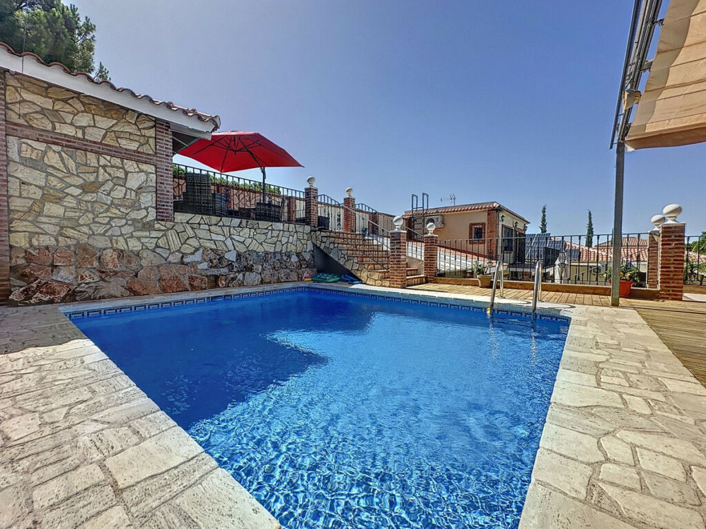 Detached Villa Alhaurín de la Torre Málaga - image 6