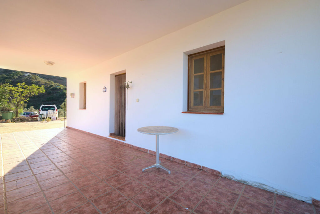 Detached Villa Comares Málaga - image 7