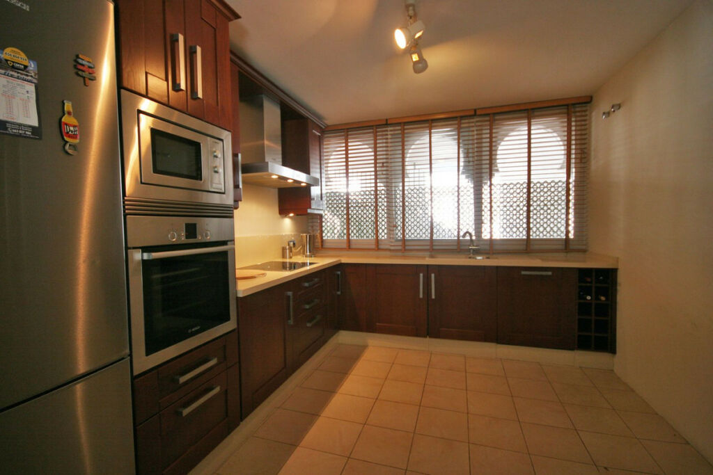 Duplex Estepona Málaga - image 6