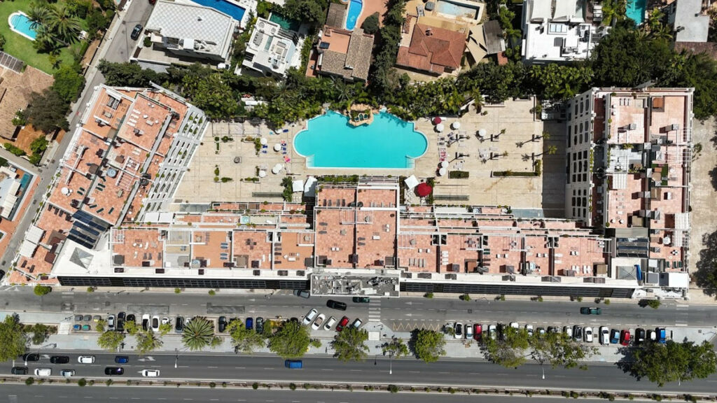 Middle Floor Apartment The Golden Mile Málaga - image 32
