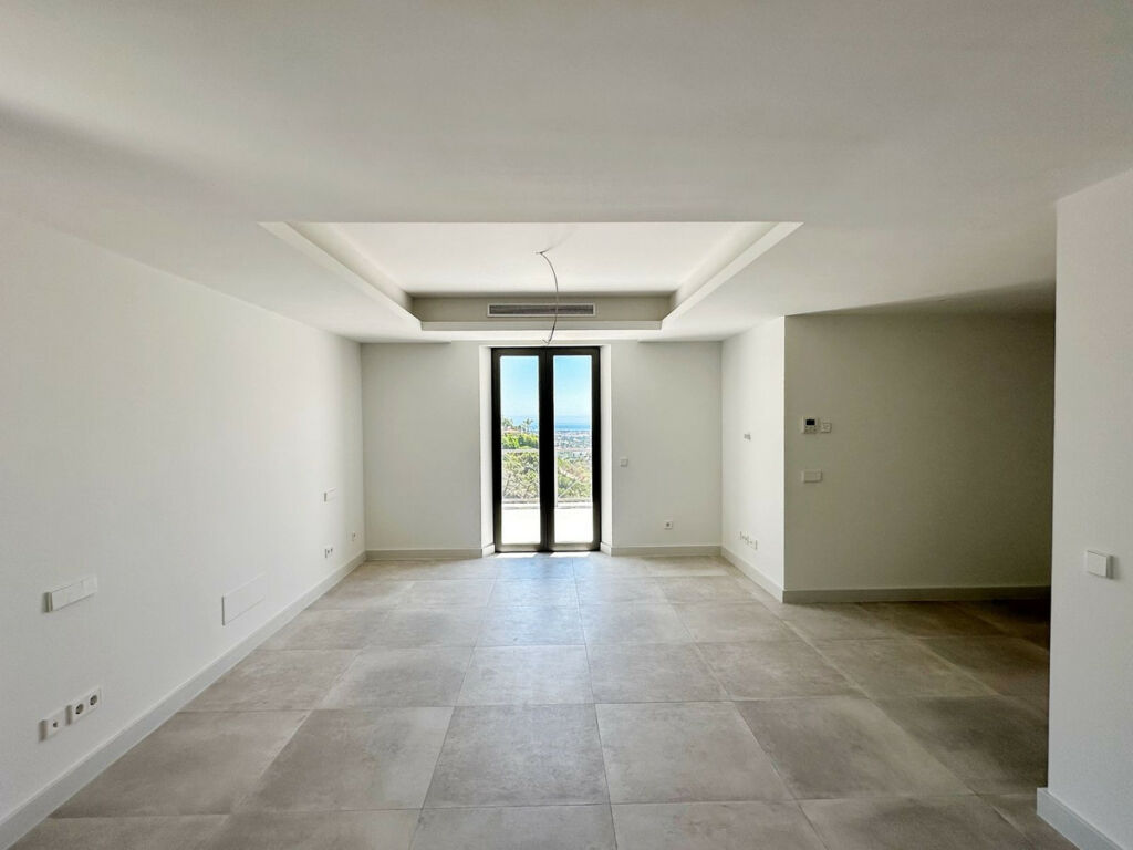Detached Villa El Madroñal Málaga - image 63