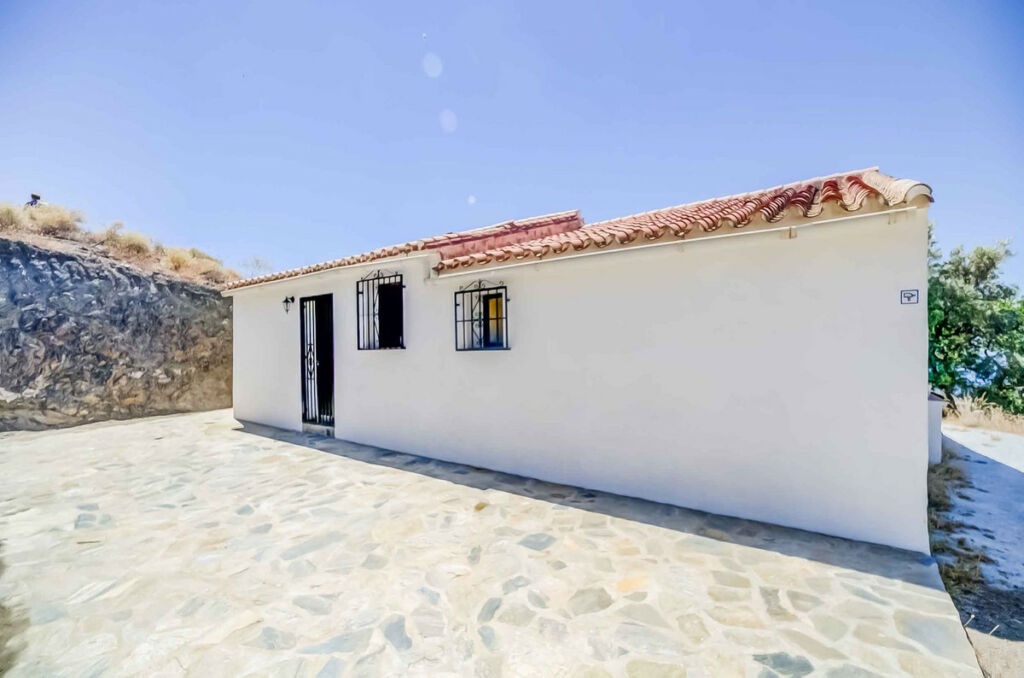 Finca - Cortijo Sayalonga Málaga - image 67