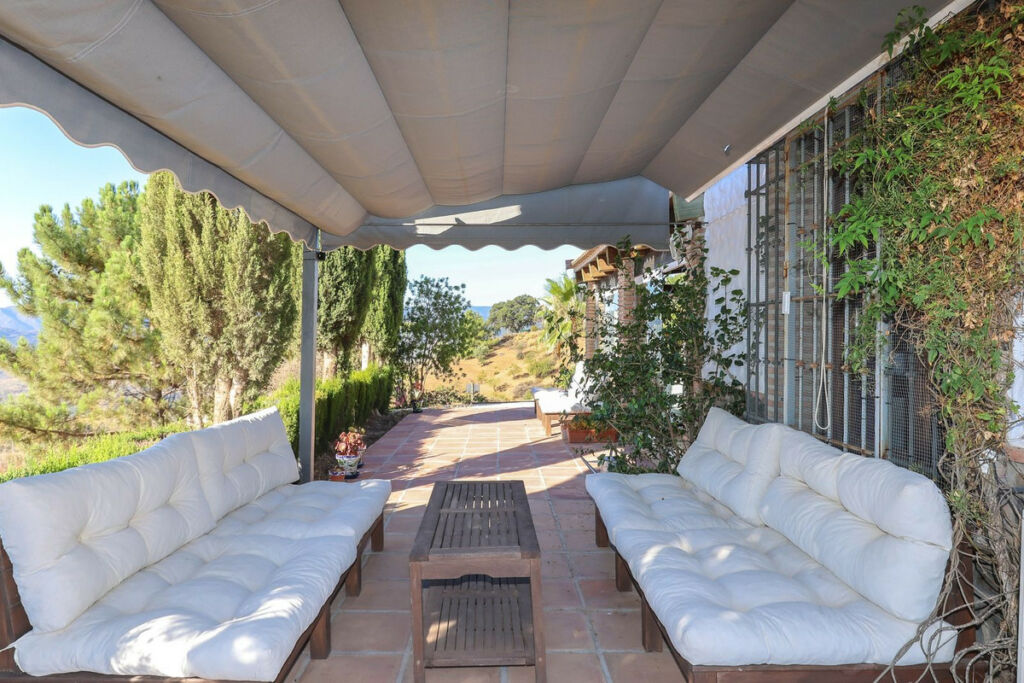 Detached Villa Alozaina Málaga - image 65