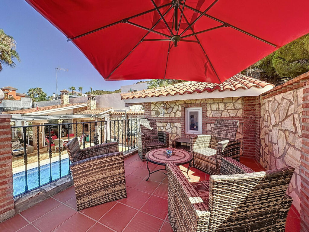 Detached Villa Alhaurín de la Torre Málaga - image 8
