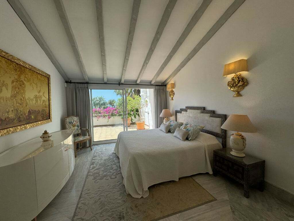Townhouse Bahía de Marbella Málaga - image 8