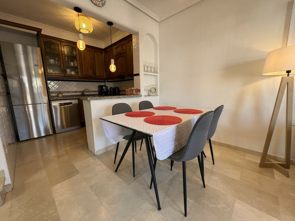 Detached Villa Villamartin Alicante - image 8