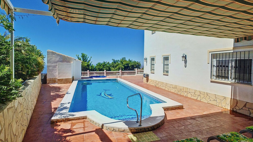 Detached Villa Arenas Málaga - image 9