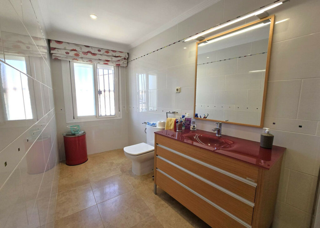 Townhouse La Cala de Mijas Málaga - image 9